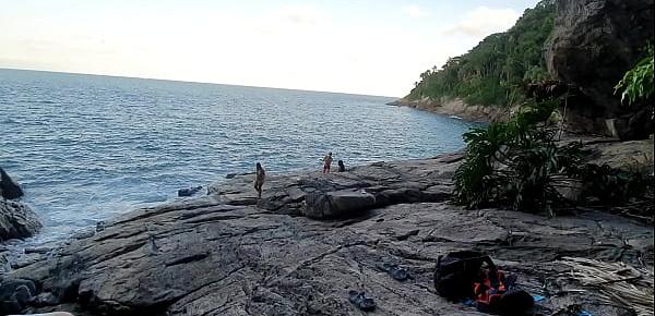  Flagra de atores na praia de nudismo !!! Paty Bumbum - Melissa Alecxander  - Alex Lima - taissa winkler  - Russo Porn - Bruxo Fire